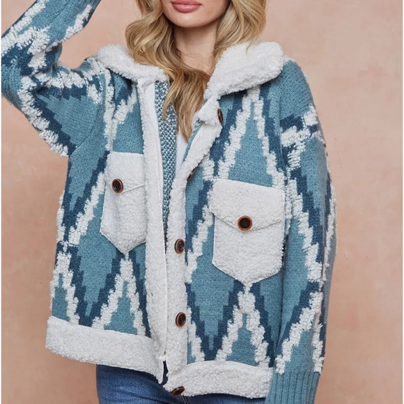 Sweaters - #5 LAST 1! Blue cream Tribal Aztec Bohemian Sherpa button relaxed jacket sweater